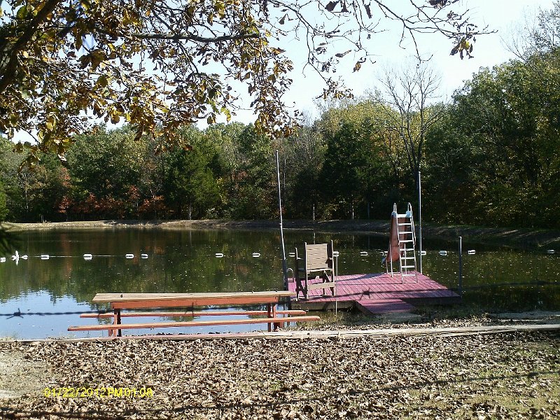 Lake swimming dock 1067x800