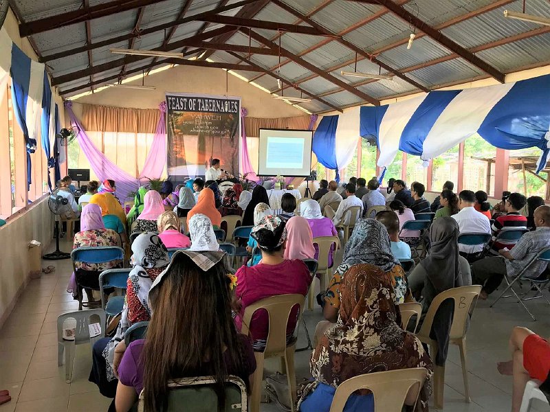 Sabbath Worship with Elder Nilo Tadea giving the Encouragement